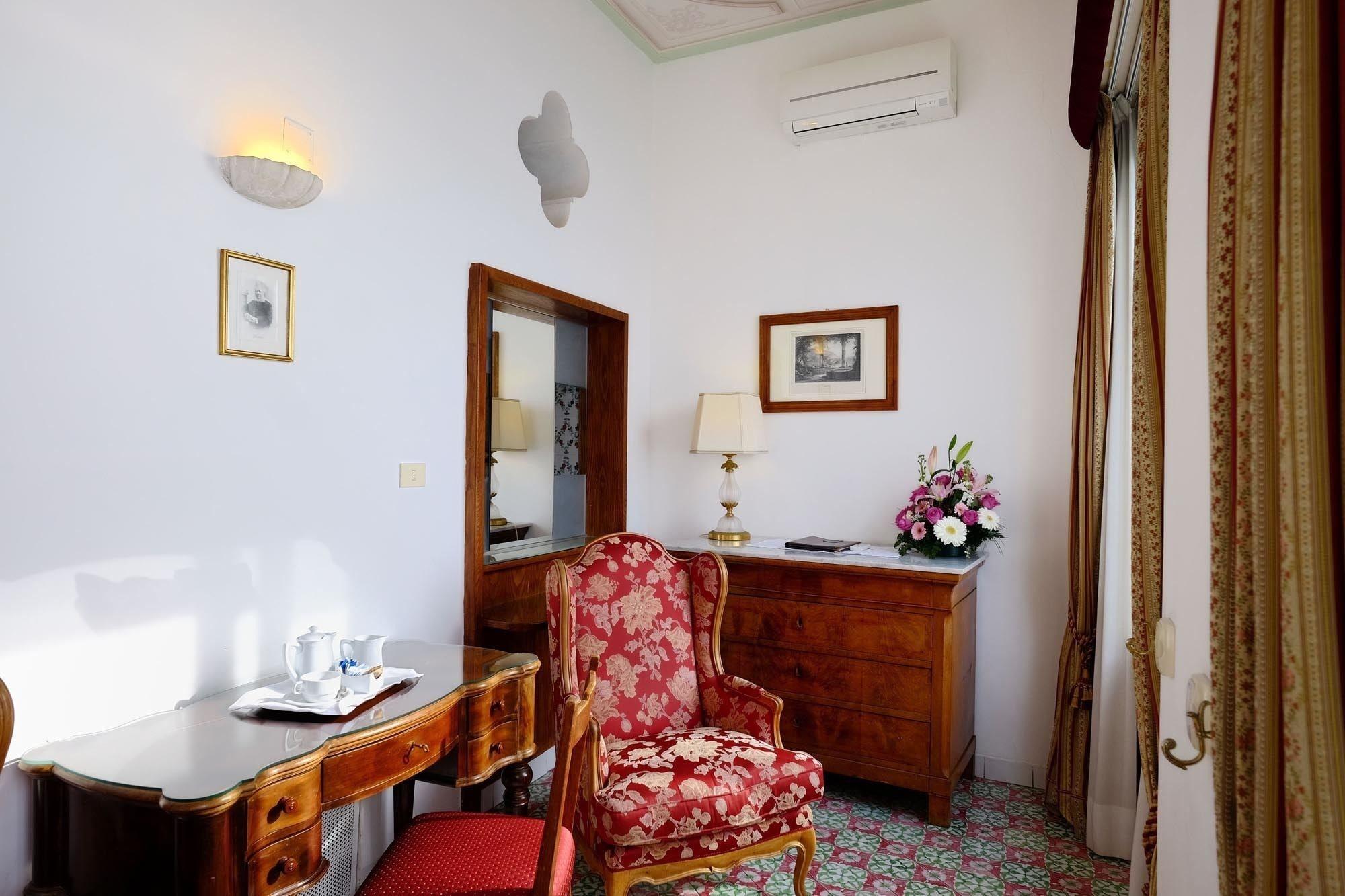 Hotel Luna Convento Amalfi Exterior photo