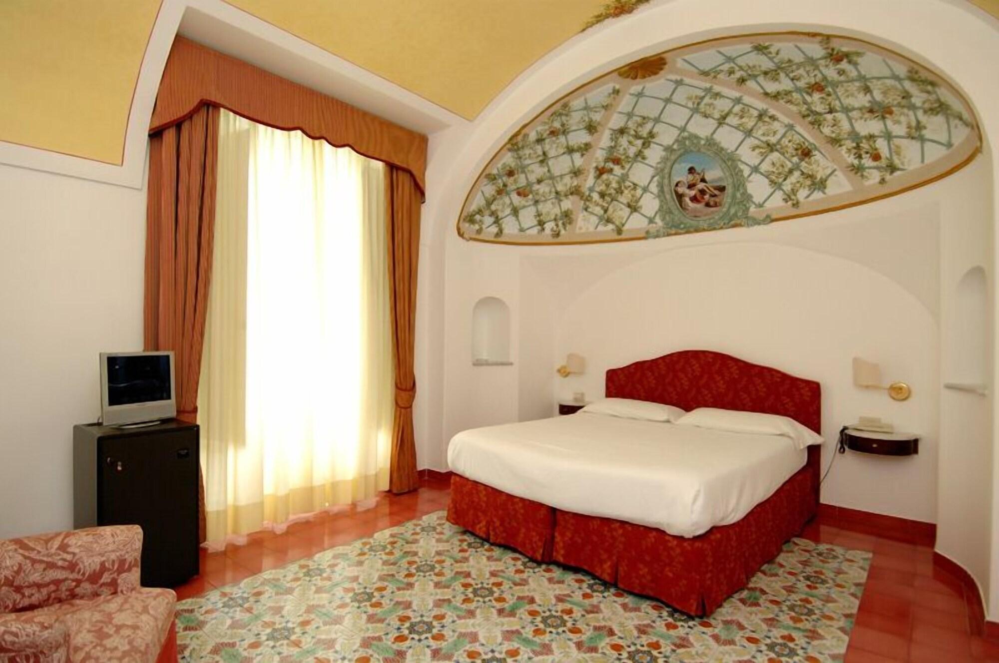 Hotel Luna Convento Amalfi Exterior photo