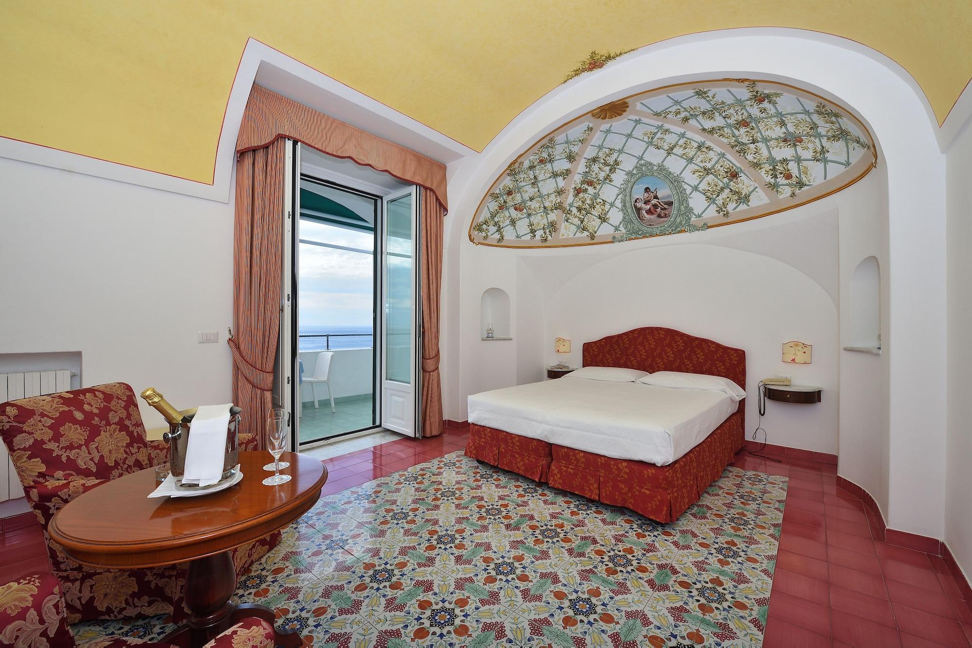 Hotel Luna Convento Amalfi Exterior photo